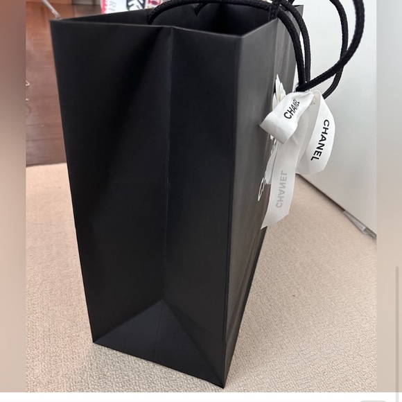 Chanel large paper bag🛍️ - Picture 2 of 3